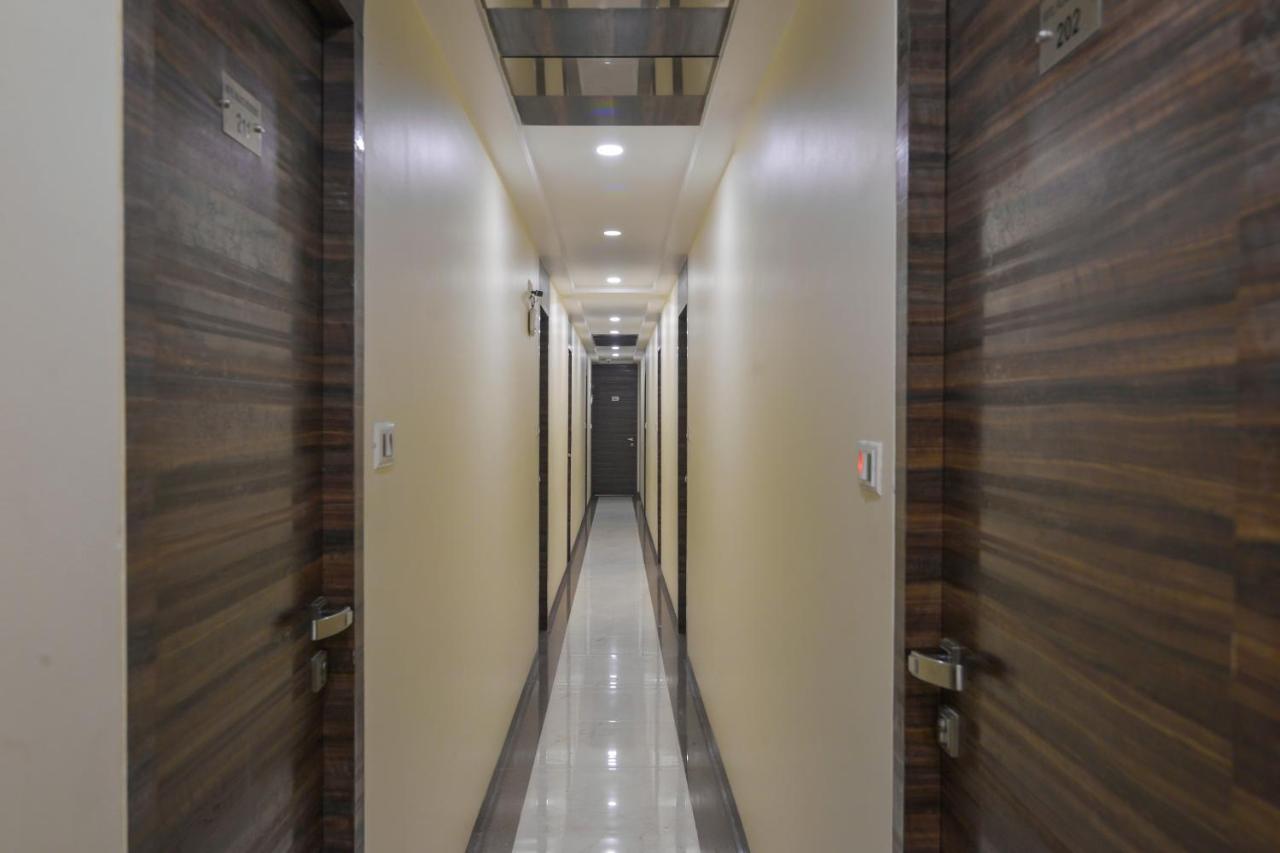 Hotel Palace Residency Near Lokmanya Tilak Terminus Mumbai Exterior foto