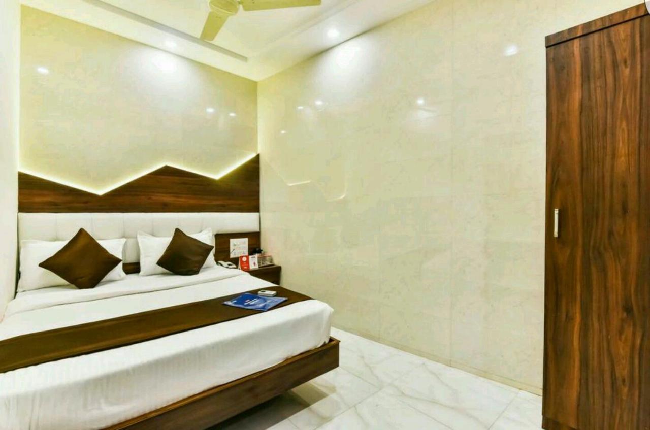 Hotel Palace Residency Near Lokmanya Tilak Terminus Mumbai Exterior foto