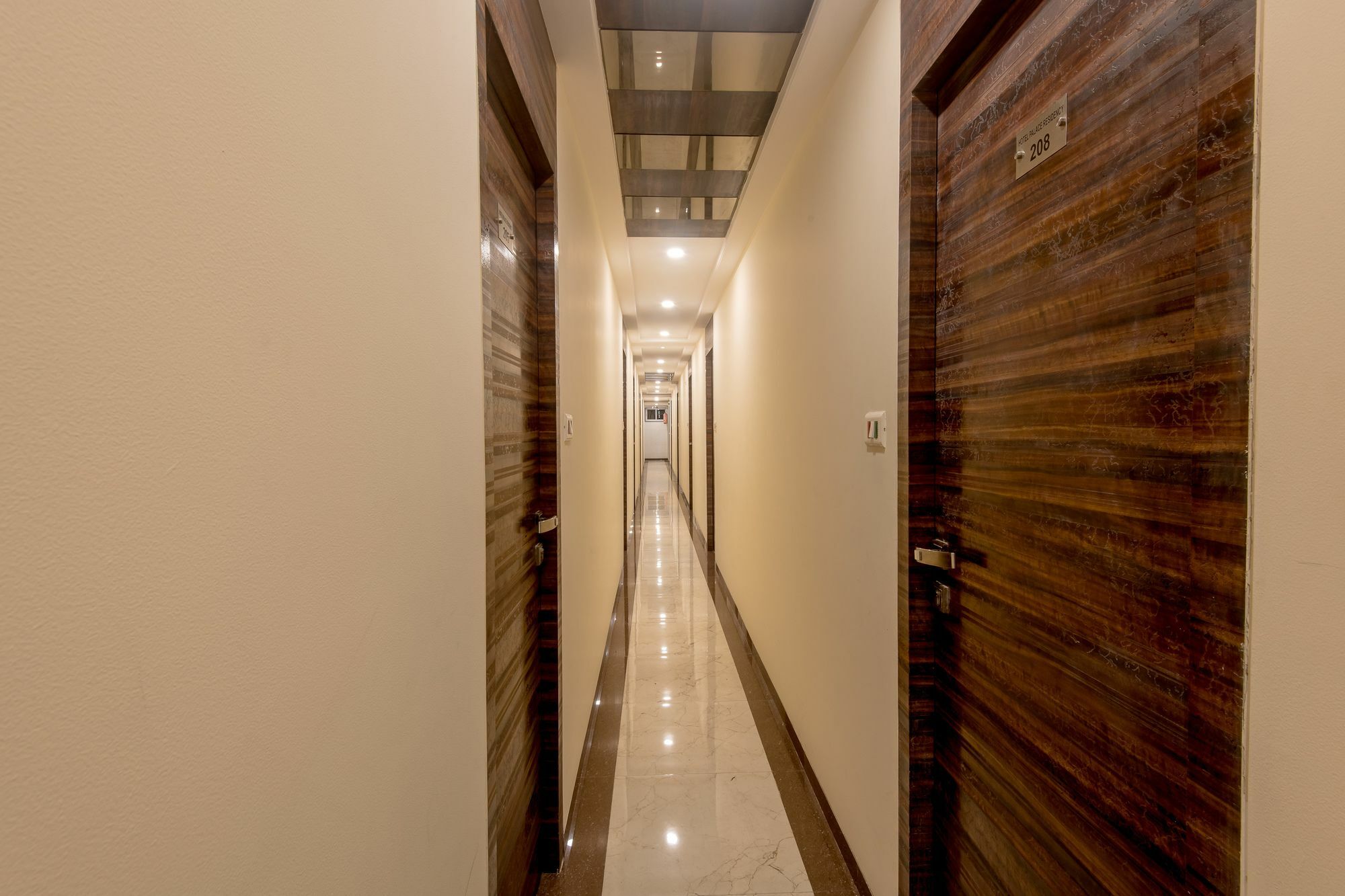 Hotel Palace Residency Near Lokmanya Tilak Terminus Mumbai Exterior foto